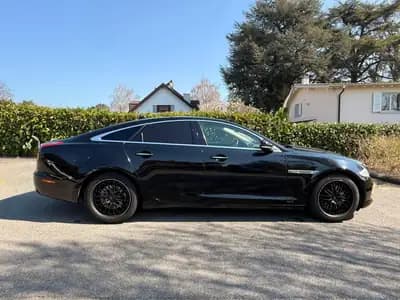 Jaguar XJ 2.0 Executive — Berline de prestige, boîte auto, sans accident — Miniature 8