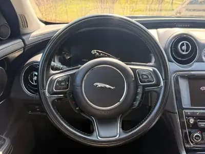 Jaguar XJ 2.0 Executive — Berline de prestige, boîte auto, sans accident — Miniature 14