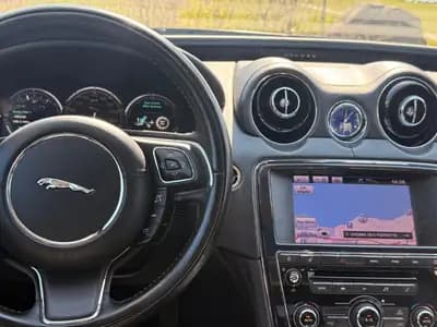 Jaguar XJ 2.0 Executive — Berline de prestige, boîte auto, sans accident — Miniature 16