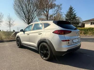 Hyundai Tucson 1.6 TGDI N-Line 4WD — SUV premium avec moteur turbo et transmission DCT — tableau de bord