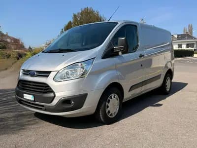 Ford Transit Custom Van 290 L1H1 — Utilitaire fiable diesel, 102'000 km, sièges ventilés — vue extérieure