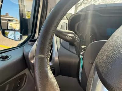 Ford Transit Custom Van 290 L1H1 — Utilitaire fiable diesel, 102'000 km, sièges ventilés — Miniature 16