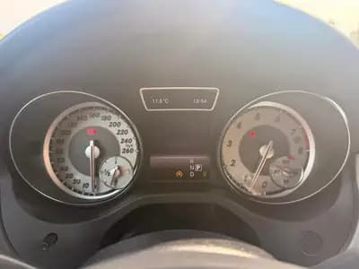 Mercedes-Benz GLA 250 AMG Line 4Matic — SUV compact premium, 145'000 km, garantie — Miniature 10