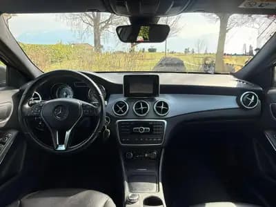 Mercedes-Benz GLA 250 AMG Line 4Matic — SUV compact premium, 145'000 km, garantie — Miniature 12
