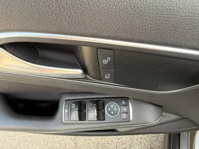 Mercedes-Benz GLA 250 AMG Line 4Matic — SUV compact premium, 145'000 km, garantie — Miniature 19