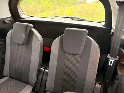 Peugeot 5008 1.5 BlueHDi Active — 7 places, boîte auto, 45'000 km seulement — Miniature 20