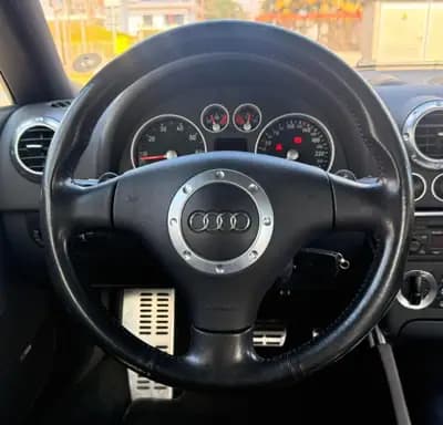 Audi TT Coupé 3.2 quattro — Sportive iconique, 250 ch et transmission automatique — Miniature 14