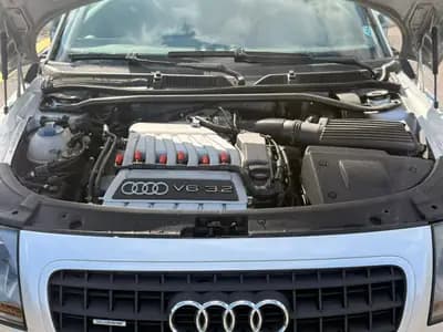 Audi TT Coupé 3.2 quattro — Sportive iconique, 250 ch et transmission automatique — Miniature 28