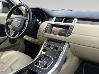 Land Rover Range Rover Evoque 2.0 Si4 Pure — SUV compact premium, tous services garantis — Miniature 11