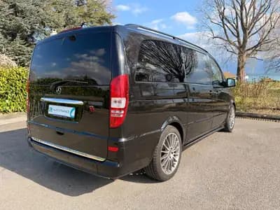 Mercedes-Benz Viano 3.0 CDI — Monospace 8 places, motorisation robuste et équipements premium — Miniature 7