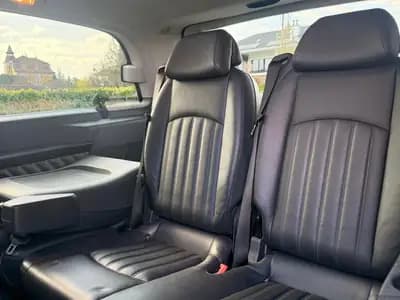 Mercedes-Benz Viano 3.0 CDI — Monospace 8 places, motorisation robuste et équipements premium — Miniature 20