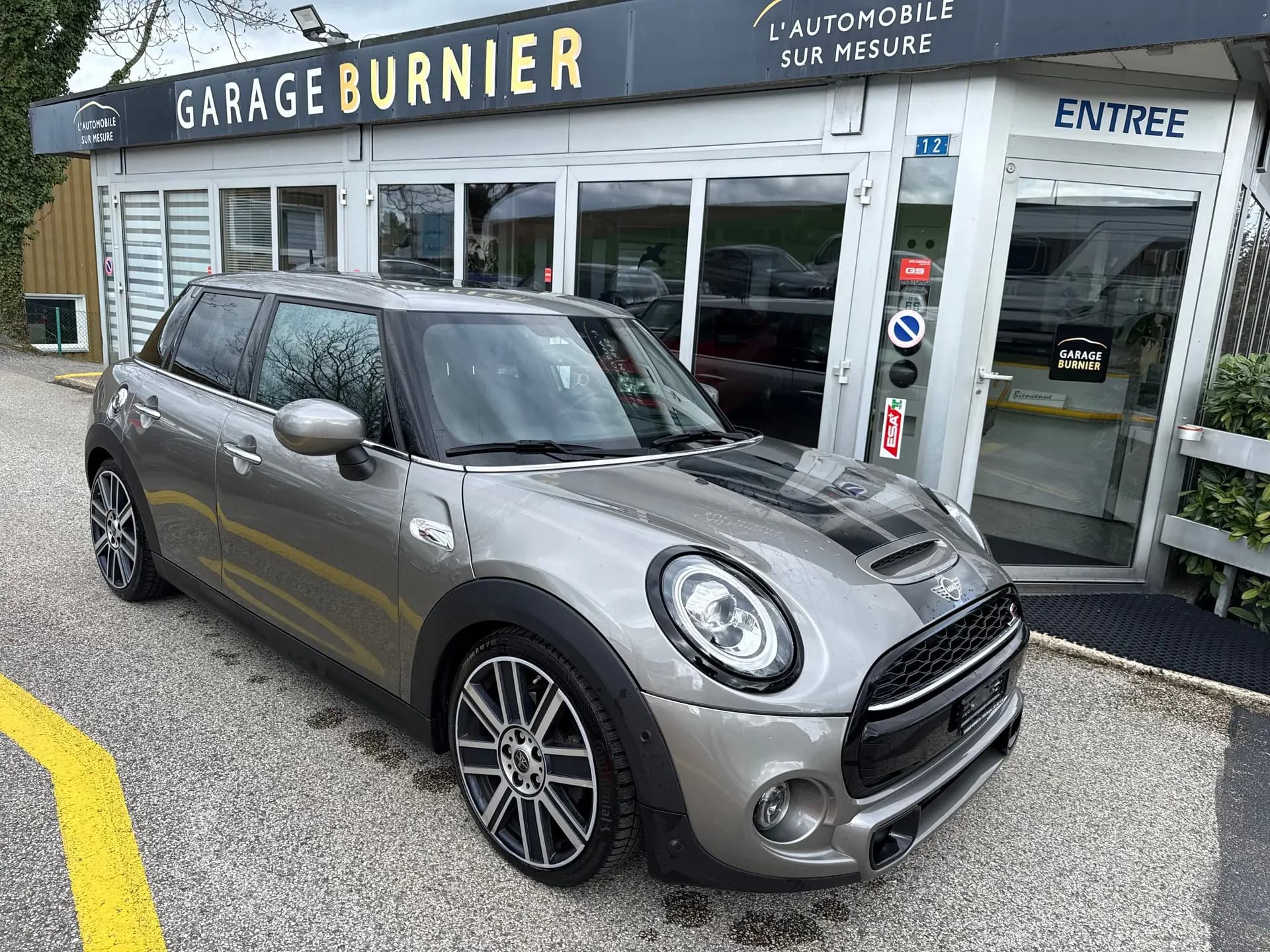 MINI Mini 2020 occasion Denges — 1