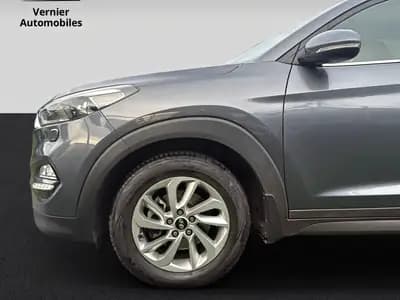 Hyundai Tucson 1.6 TGDI Vertex 4WD — SUV robuste, 4 roues motrices, expertise du jour — Miniature 8