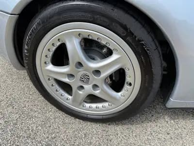 Porsche 911 Targa 1996 — Un cabriolet iconique suisse, sans accident, parfaitement préservé — Miniature 7