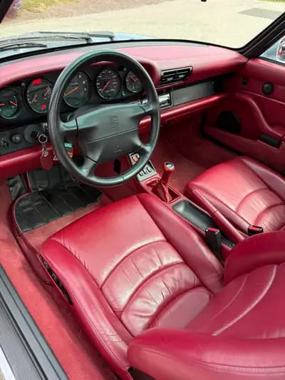 Porsche 911 Targa 1996 — Un cabriolet iconique suisse, sans accident, parfaitement préservé — Miniature 11