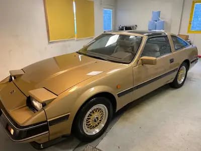 Nissan 300 ZX T — Coupé sportif des années 80, moteur 3.0L turbo et bas kilométrage — côté