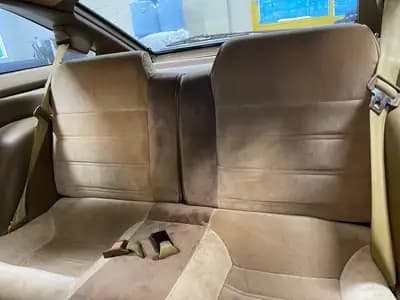 Nissan 300 ZX T — Coupé sportif des années 80, moteur 3.0L turbo et bas kilométrage — Miniature 9