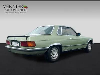 Mercedes-Benz SLC 350 — Coupé sportif de légende, véhicule vétéran suisse certifié — Miniature 7